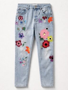 MISSLOOK Light Blue High-Rise Jeans with Multicolor Floral Embroidery